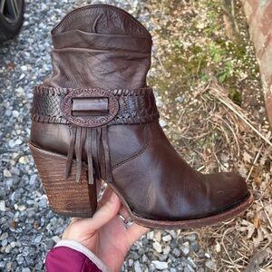 Cuadra Brown Leather Heeled Boots Size 9.5